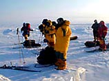 Спасатели продолжают поиски французской лыжницы, пытавшейся в одиночку покорить Северный полюс
