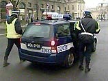 Польская монахиня напилась и на тракторе протаранила автомобиль
Польская монахиня напилась и на тракторе протаранила автомобиль