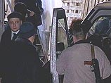 11 марта группа неизвестных напала на инкассаторов Сбербанка, забиравших выручку из магазина "Пятерочка" на Тамбовской улице 11 марта группа неизвестных напала на инкассаторов Сбербанка, забиравших выручку из магазина "Пятерочка" на Тамбовской улице