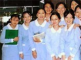Молодые медсестры Японии могут успешно конкурировать со жрицами любви
