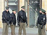 Немцы опасаются терактов, несмотря на беспрецедентные меры безопасности Немцы опасаются терактов, несмотря на беспрецедентные меры безопасности