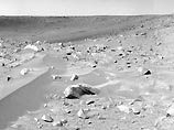 Марсоходы вновь приступили к активным исследованиям поверхности Марса
