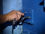 Задержанных поместили в изолятор временного содержания УВД Екатеринбурга. Задержанных поместили в изолятор временного содержания УВД Екатеринбурга.