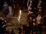 Из Боснии в Косово, как передает агентство Бета со ссылкой на миротворческие силы в Сараево, прибыли также 100 американских военнослужащих из состава СФОР Из Боснии в Косово, как передает агентство Бета со ссылкой на миротворческие силы в Сараево, прибыли также 100 американских военнослужащих из состава СФОР