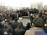 Архангельск минутой молчания сегодня почтил память 58 горожан, погибших в результате взрыва газа в жилом доме ночью 16 марта