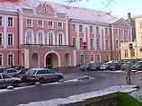 Россия высылает из страны двух эстонских дипломатов Россия высылает из страны двух эстонских дипломатов