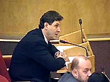 Общие сомнения выразил первый зампредседателя фракции "Яблоко" Сергей Иваненко. Он заявил, что "Яблоко" категорически против этого закона" Общие сомнения выразил первый зампредседателя фракции "Яблоко" Сергей Иваненко. Он заявил, что "Яблоко" категорически против этого закона"