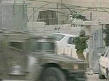 По сведениям из палестинских источников, около 25 единиц бронетехники и пехота были введены на территорию лагеря и занимают позиции в жилых кварталах