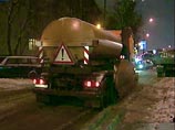 Московские улицы отмывают после зимы шампунем

