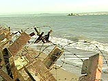В Керченском проливе появилась Тузла-2 - новый островок между Тузлой и дамбой В Керченском проливе появилась Тузла-2 - новый островок между Тузлой и дамбой