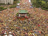 Тайвань следует грузинскому сценарию. В Тайбее идет многотысячный митинг
