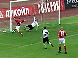"Спартак" одержал первую победу в чемпионате страны и вышел в лидеры первенства "Спартак" одержал первую победу в чемпионате страны и вышел в лидеры первенства