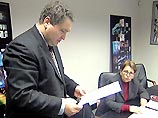 Юрист "Медиа-Моста" Полозок заявил, что суд пока лишь ограничил право пользования НТВ 19-ю % акций компании Юрист "Медиа-Моста" Полозок заявил, что суд пока лишь ограничил право пользования НТВ 19-ю % акций компании