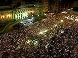 Беспрецедентный марш протеста полностью парализовал движение в центре Буэнос-Айреса. Поводом для него стало убийство 22 марта в пригороде аргентинской столицы 23-летнего студента Акселя Блумберга