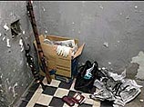 Четыре экспоната - саамский нож, самодельное кремневое крестьянское ружье, турецкий ятаган и хевсурская сабля - были похищены из реставрационной мастерской РЭМ в ночь с 21 на 22 марта