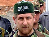 Лидер чеченских сепаратистов Аслан Масхадов вскоре может полностью лишиться охраны, заявил в субботу по телефону "Интерфаксу" начальник службы безопасности президента Чечни Рамзан Кадыров Лидер чеченских сепаратистов Аслан Масхадов вскоре может полностью лишиться охраны, заявил в субботу по телефону "Интерфаксу" начальник службы безопасности президента Чечни Рамзан Кадыров