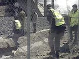 Власти сообщили, что в обнаруженном вчера устройстве - та же взрывчатка, что в бомбах, использованных при терактах 11 марта в Мадриде, которые унесли жизни почти двухсот человек Власти сообщили, что в обнаруженном вчера устройстве - та же взрывчатка, что в бомбах, использованных при терактах 11 марта в Мадриде, которые унесли жизни почти двухсот человек
