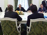 На встрече с генсеком НАТО Путин заявил, что расширение альянса способствует укреплению доверия в Европе На встрече с генсеком НАТО Путин заявил, что расширение альянса способствует укреплению доверия в Европе