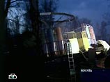 На карусели "Сюрприз" в Лианозовском парке культуры и отдыха города Москвы в воскресенье вечером произошла авария, в результате которой пострадали 13 человек. Из них пятеро получили переломы, в том числе позвоночника На карусели "Сюрприз" в Лианозовском парке культуры и отдыха города Москвы в воскресенье вечером произошла авария, в результате которой пострадали 13 человек. Из них пятеро получили переломы, в том числе позвоночника