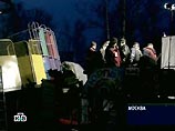13 человек пострадали и были госпитализированы в три городские больницы и институт Склифосовского, сообщает "Интерфакс". Двое пострадавших находятся в тяжелом состоянии 13 человек пострадали и были госпитализированы в три городские больницы и институт Склифосовского, сообщает "Интерфакс". Двое пострадавших находятся в тяжелом состоянии