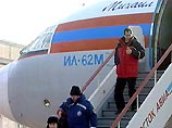 Настоял на поездке Шойгу в Приморье премьер-министр Михаил Касьянов, который поручил ему "предельно конкретно разобраться в ситуации" Настоял на поездке Шойгу в Приморье премьер-министр Михаил Касьянов, который поручил ему "предельно конкретно разобраться в ситуации"