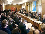"В отдельных районах Приморья можно было бы ввести чрезвычайное положение", заявил Шойгу сегодня во Владивостоке "В отдельных районах Приморья можно было бы ввести чрезвычайное положение", заявил Шойгу сегодня во Владивостоке