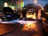 На юго-западе Москвы мотоциклист взорвал автомобиль президента рекламного агентства (ФОТО)