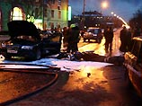 На юго-западе Москвы мотоциклист взорвал автомобиль президента рекламного агентства (ФОТО) На юго-западе Москвы мотоциклист взорвал автомобиль президента рекламного агентства (ФОТО)