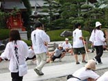 Паломничество в храмы острова Сикоку делает людей добрее