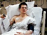 Несмотря на опасность оказаться инвалидом, 26-летний Мартин Мучальски заявил, что если бы ситуация повторилась, он все равно не отдал бы свой телефон Nokia. Об этом он сказал, сидя в инвалидном кресле Несмотря на опасность оказаться инвалидом, 26-летний Мартин Мучальски заявил, что если бы ситуация повторилась, он все равно не отдал бы свой телефон Nokia. Об этом он сказал, сидя в инвалидном кресле