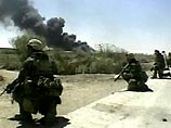 Как считают арабские эксперты, именно этим объясняется неожиданный визит в Ирак главы Объединенного комитета начальников штабов США Ричарда Майерса Как считают арабские эксперты, именно этим объясняется неожиданный визит в Ирак главы Объединенного комитета начальников штабов США Ричарда Майерса