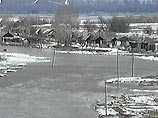 В результате паводка в разных регионах России подтоплено 396 жилых домов