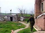 По данным военных, жителей Ишхой-Юрта расстрелял начальник охраны Масхадова По данным военных, жителей Ишхой-Юрта расстрелял начальник охраны Масхадова