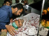 Лидер исламского движения сопротивления "ХАМАС" Абдель Азиз ар- Рантиси погиб в субботу в результате вертолетной атаки с израильских вертолетов в городе Газа