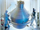 Для проведения эксперимента на борту спутника установлены четыре гироскопа, охлаждаемые жидким гелием до температуры, близкой к абсолютному нулю