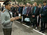 В Москве военкоматы обманом пытаются призвать в армию даже школьников В Москве военкоматы обманом пытаются призвать в армию даже школьников