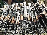 В Италии задержан груз из 8 тысяч автоматов Калашникова В Италии задержан груз из 8 тысяч автоматов Калашникова