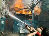 Пожар в Бангкоке: пламенем охвачено 200 домов