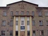 58 шахтеров голодают на шахте "Енисейская" в Хакасии. Они требуют выплаты заработной платы, долг по которой составляет до 8 млн рублей 58 шахтеров голодают на шахте "Енисейская" в Хакасии. Они требуют выплаты заработной платы, долг по которой составляет до 8 млн рублей