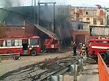 В результате пожара на бывшей текстильной фабрике "Красный коммунар" в поселке Пирогово Мытищинского района Московской области погибли десять человек