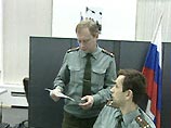Усилившийся ветер сорвал в столице часть крыши со здания МЧС Усилившийся ветер сорвал в столице часть крыши со здания МЧС