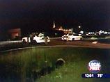 В штате Техас водитель в ходе дорожной ссоры расстрелял другой автомобиль, в результате чего были ранены пять человек, один убит. Инцидент произошел в округе Харрис