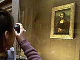 Состояние шедевра Леонардо да Винчи "Мона Лиза", находящегося в Лувре, ухудшается. Представители парижского музея заявили в понедельник, что будет проведено всестороннее исследование причин, почему это происходит