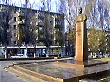 В Днепродзержинске съемочная группа НТВ стала первой телевизионной бригадой, допущенной на спецдачу бывшего генерального секретаря ЦК КПСС Брежнева за 30 лет ее существования В Днепродзержинске съемочная группа НТВ стала первой телевизионной бригадой, допущенной на спецдачу бывшего генерального секретаря ЦК КПСС Брежнева за 30 лет ее существования