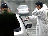 По словам У Цзяна, риск эпидемии SARS в Пекине в 2004 году "весьма невелик" по сравнению с 2003 годом. Тогда в китайской столице на карантине находилось более 30 тысяч человек По словам У Цзяна, риск эпидемии SARS в Пекине в 2004 году "весьма невелик" по сравнению с 2003 годом. Тогда в китайской столице на карантине находилось более 30 тысяч человек