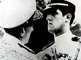 "Вьетнамское" военное прошлое сенатора Джона Керри начинает ему вредить "Вьетнамское" военное прошлое сенатора Джона Керри начинает ему вредить