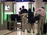 По данным Канадского управления по безопасности на воздушном транспорте, наибольшее число из них - 174 тысячи - выявлено в ходе осмотра ручной клади и багажа в крупнейшем международном аэропорту страны в Торонто