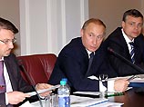 Путин велел бизнесменам ответственно относится к территориям, на которых они работают Путин велел бизнесменам ответственно относится к территориям, на которых они работают