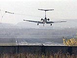 В екатеринбургском аэропорту "Кольцово" совершил вынужденную посадку пассажирский самолет Ту-154 "Уральских авиалиний", сообщили в пресс-службе авиакомпании