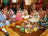 Московские кришнаиты отметили индуистский праздник победы добра над злом
